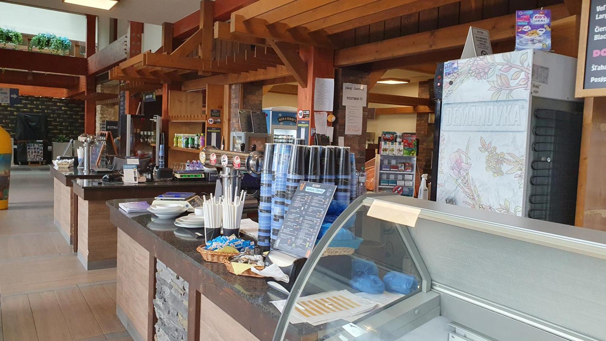 Apartman Aquapark - Hotel Bešeňová Екстериор снимка