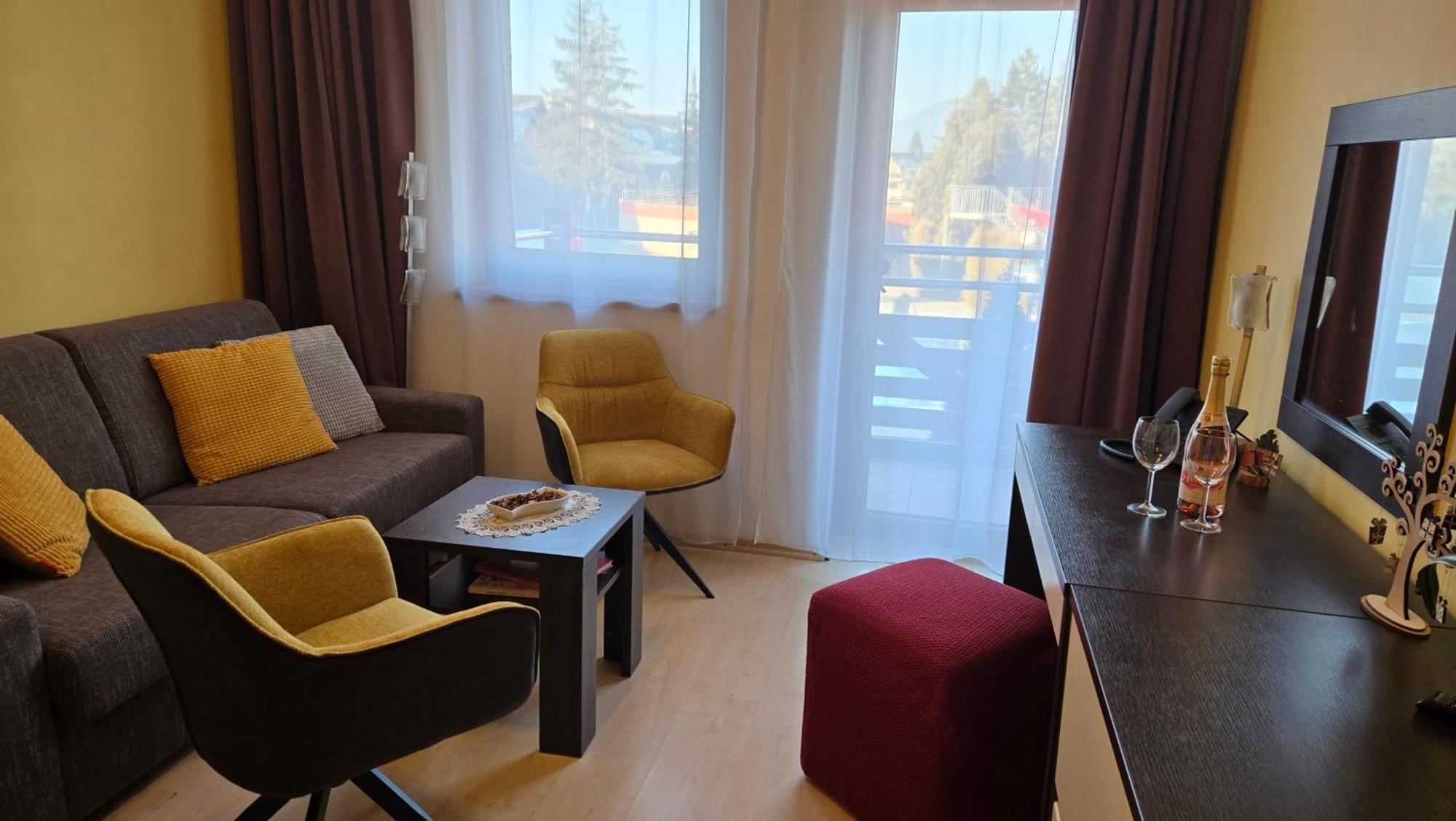 Apartman Aquapark - Hotel Bešeňová Екстериор снимка