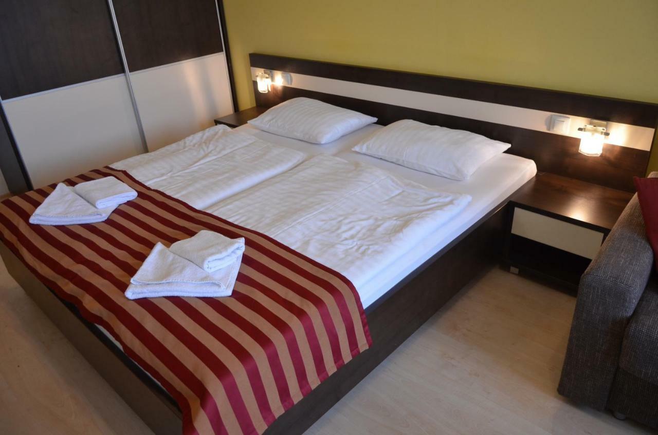 Apartman Aquapark - Hotel Bešeňová Екстериор снимка